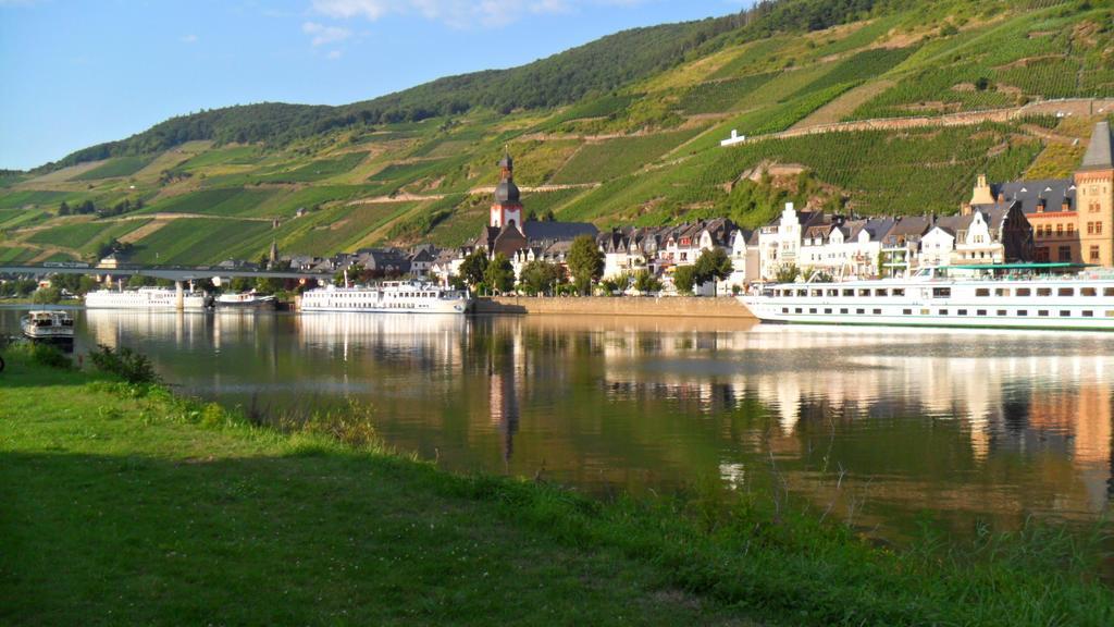 Pension Adelheid Moselhype&Wine Zell an der Mosel Exterior photo